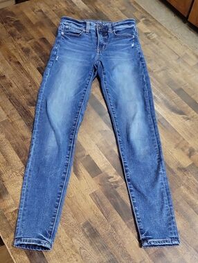 American Eagle High Rise Jegging Women's Skinny Jeans in Medium Blue Size 2